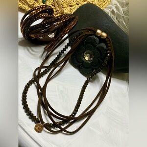 💐SWEET LOLA, NECKLACE AND BRACELET, MADE OF LEATHER & GLASS STONES💐#SWEETLOLA
